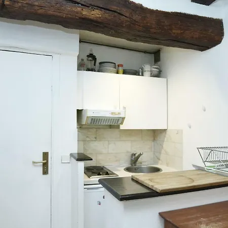 Cosy And Lovely Apartment#rue Mouffetard 아파트 파리