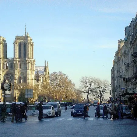Cosy And Lovely Apartment#rue Mouffetard 아파트